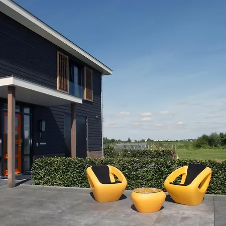 Als Het Golft Bed and breakfast Roelofarendsveen