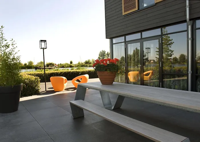 Als Het Golft לינה וארוחת בוקר 4*